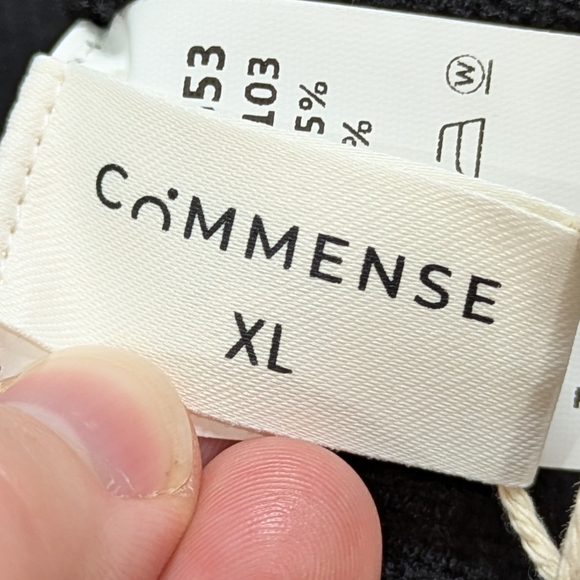 NWT Commense Black Silver Rhinestone Bow Pin Accent Sweater XL - Picture 7 of 9